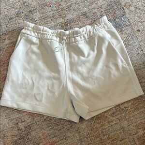 LULULEMON Softstreme Shorts Size 10